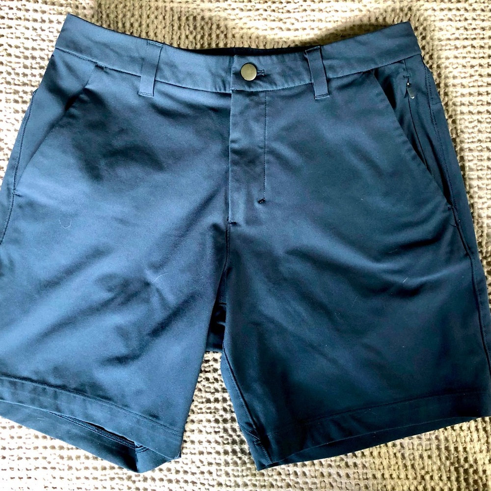 NWOT Lululemon Golf Shorts